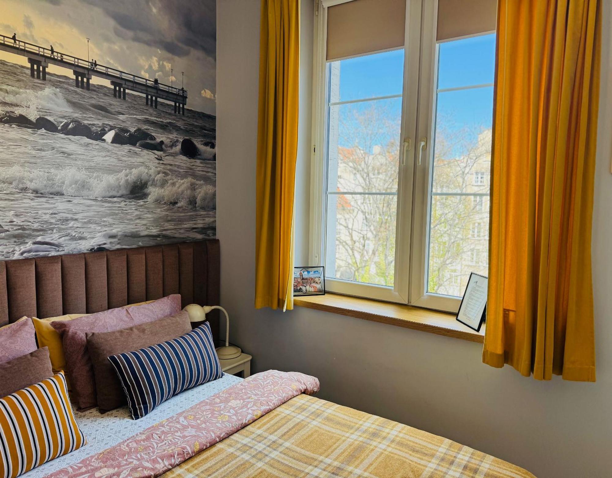 Apartament Zielony Lub Bursztynowy Z Parkingiem Stare Miasto Gdansk — Photos 2